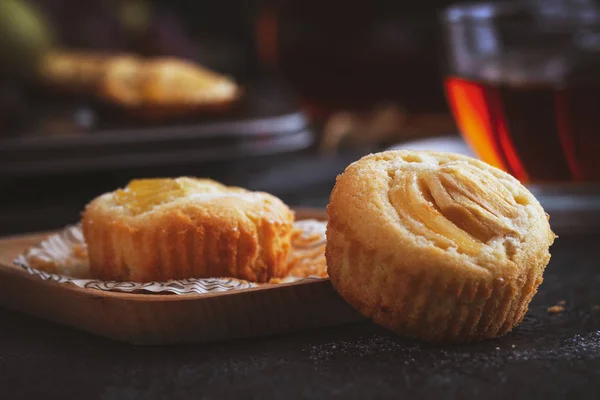 Hemlagad Muffins Med Äpple För Och Kaffe — Stockfoto