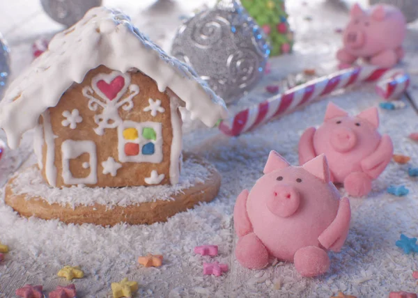 Gingerbread house and three little pigs.