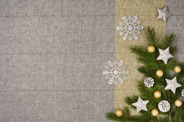 Christmas table top view. Linen tablecloth texture background. — Stock Photo, Image