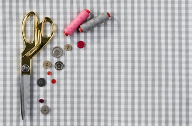 Dikiş ve örgü araçları ile arka plan. Üstten Görünüm