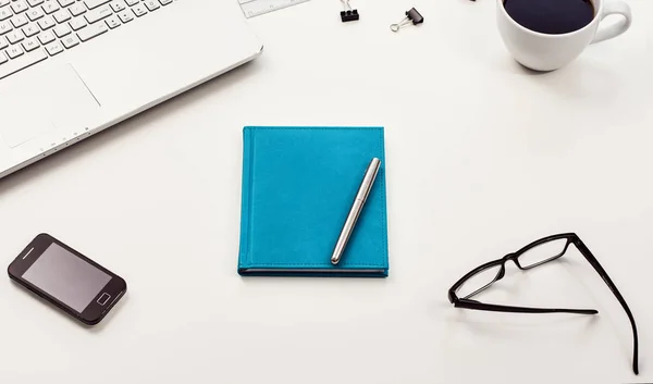 White desk or workspace top view with copy space — Stock Photo, Image