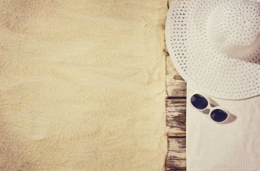 Kumsalın en üst manzarası. Kopyalama alanı olan arkaplan