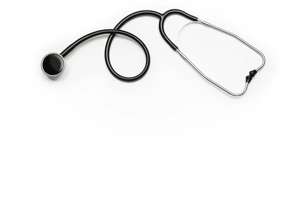 Stetoskop izolovaných na bílém pozadí. Pohled shora fotografie — Stock fotografie
