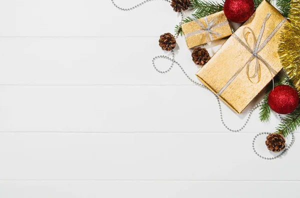 Christmas presents or gifts background frame top view on white — Stock Photo, Image