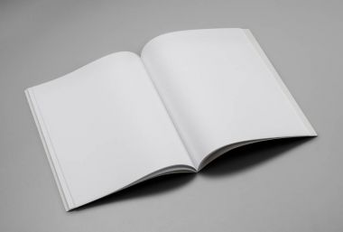 Mock-up dergi, kitap veya gri tablo arka plan üzerinde Kataloğu.