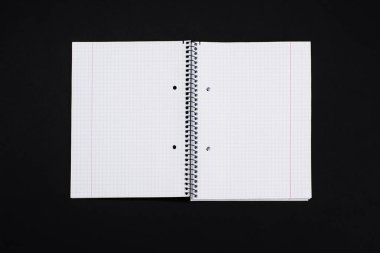 Mock-up dergi, kitap veya katalog siyah tablo arka plan üzerinde.