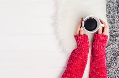 El tutma fincan kahve. Kopya alanı ile Üstten Görünüm