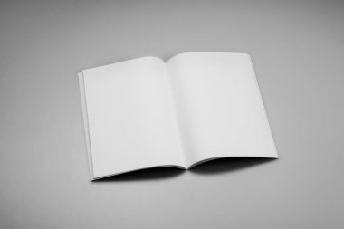 Mock-up dergi, kitap veya gri tablo arka plan üzerinde Kataloğu.