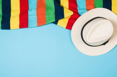 Üstten Görünüm kumlu plaj kavramı. Kopya alanı ile grafik arka plan