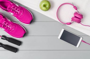 Spor fitness Aksesuar ahşap zemin, üstten görünüm sahte üzerine
