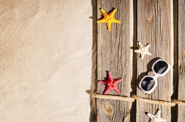 Kumlu plaj arka plan üst görünümü. Kopyalama alanı ile kum dokusu