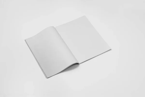 Mock-up magazine, krant of catalogus geïsoleerd op witte achtergrond. — Stockfoto