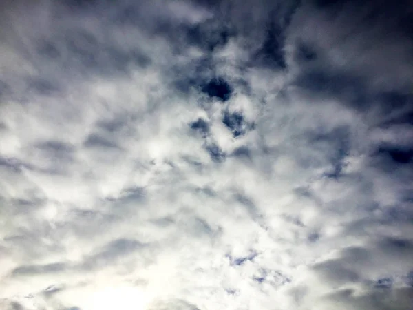 Natuurlijke textuur van wolken aan de hemel — Stockfoto