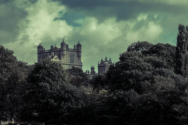 Castle in the night — Stock Photo, Image