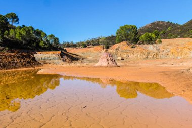 Panoramik manzaralı bakır antika sömürü benim kalır köyde Sotiel Coronada Huelva, Endülüs, İspanya