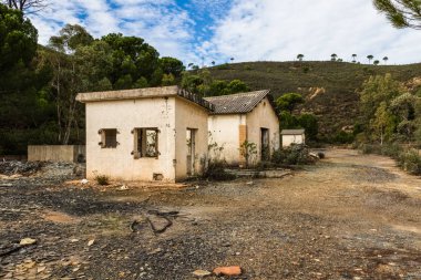 Eski evlerde antika sömürü bakır madeninin Köyü Sotiel Coronada Huelva, Endülüs, İspanya