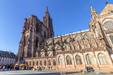 Strasbourg, Fransa - Kasım 1.2019: Strazburg Katedrali, Fransa