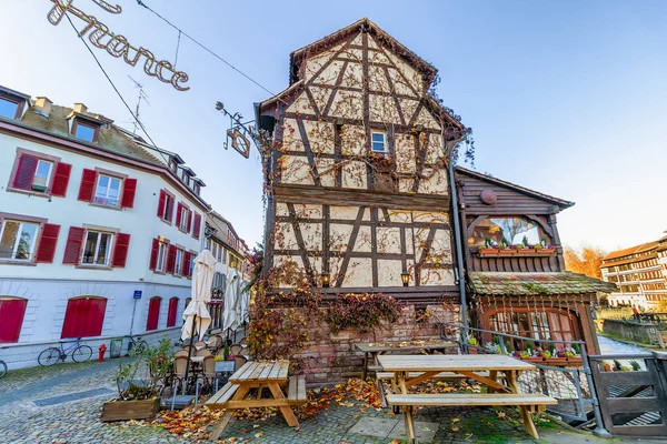 Traditionelle Fachwerkhäuser Petite France Strasbourg Elsass Franz — Stockfoto