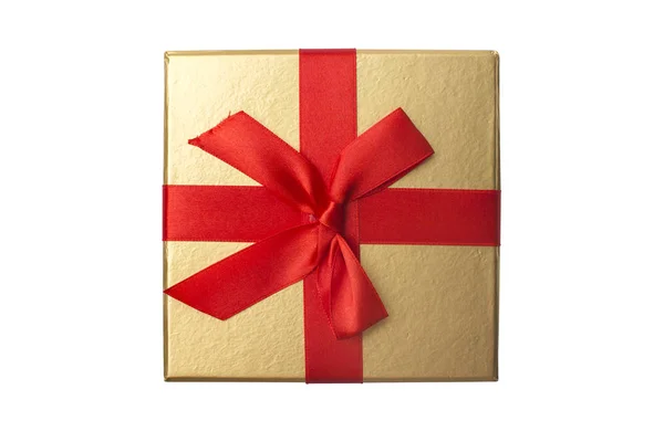 Вид зверху бірюзової ізольованої подарункової коробки з червоною стрічкою — стокове фото