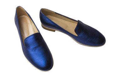 Beyaz zemin üzerine mavi ayakkabılar. İzole. 