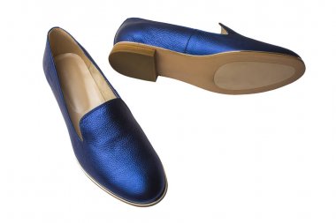 Beyaz zemin üzerine mavi ayakkabılar. İzole. 