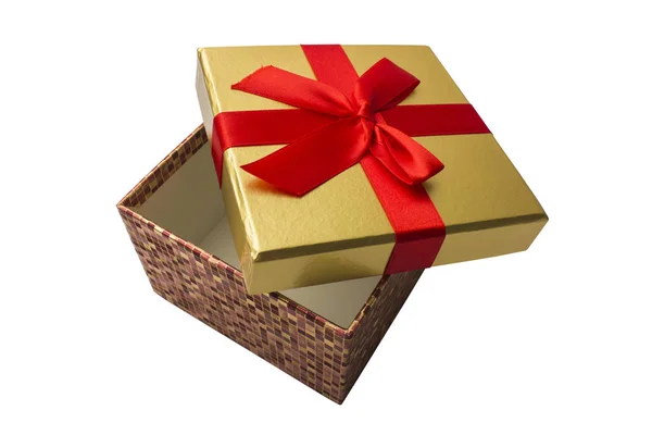 Una caja de regalo abierta con una cinta roja. Aislado . —  Fotos de Stock