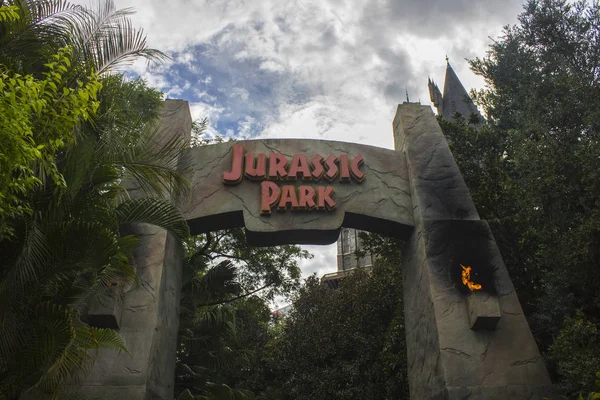 Orlando, Verenigde Staten - oktober 14, 2016-bezoekers, themapark Universal Studios eilanden van avontuur — Stockfoto