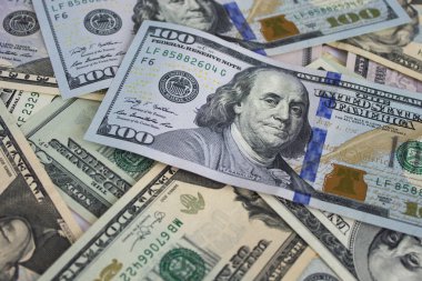 Para arka plan ile Amerikan dolarları. İş kavramı 1