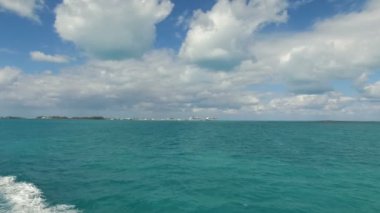 Bermuda Adaları yakınlarında deniz manzarası