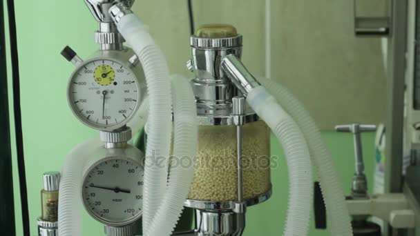 Antiguo Controlador Respiratorio Automático Clínica Veterinaria Máquina Respiración Vetreinar Para — Vídeo de stock