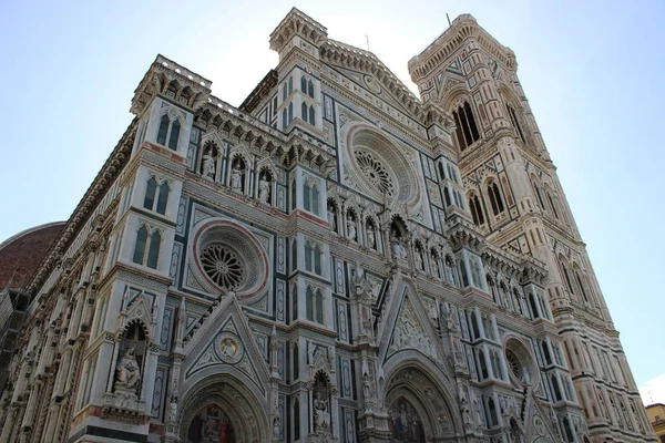 Güzel Floransa Katedrali Berrak Gökyüzü — Stok fotoğraf