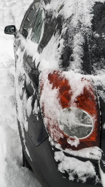 Carro Estacionamento Coberto Neve — Fotografia de Stock