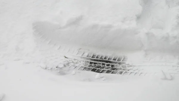 Black Tire Mark Shape Snowy Road Background — Zdjęcie stockowe