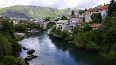 Mostar ve Stari 'nin Eski Kenti Panorama En Çok Köprü, Bosna-Hersek.  