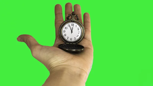 Хвилин Години Старий Кишеньковий Годинник Руці Молодої Жінки Зелений Фон — стокове фото