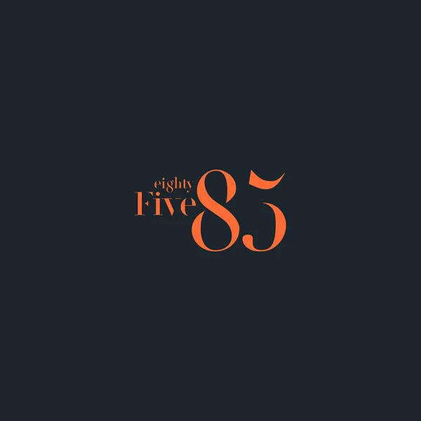 Seksen beş işareti Logo — Stok Vektör
