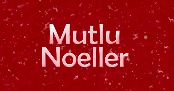 Feliz texto de Navidad en turco "Mutlu Noeller" se convierte en polvo horizontalmente sobre fondo rojo animado — Vídeo de stock