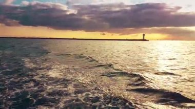 Boğaz Manzaralı gelen feribot