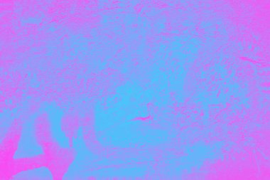 Pembe ve mavi desenli, benekli, mavi tonlu.