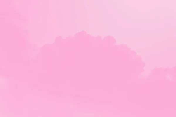 Rosa Gran Nube Esponjosa Suave Sobre Fondo Cielo Rosa Pálido — Foto de Stock