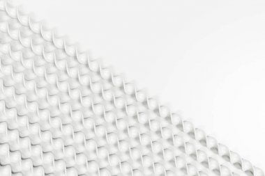 Beyaz arka plan üzerinde beyaz plastik spiral sopa