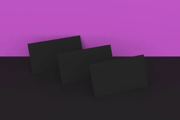 Burla de tarjetas de visita en blanco negro sobre fondo negro y violeta — Foto de Stock