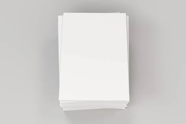 Pilha de branco branco fechado brochura mock-up no fundo branco — Fotografia de Stock