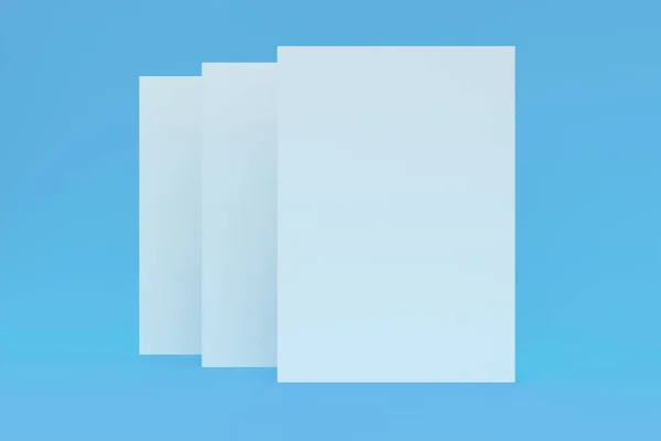 Τρεις κενό λευκό κλειστό φυλλάδιο μακέτα σε μπλε φόντο — Φωτογραφία Αρχείου