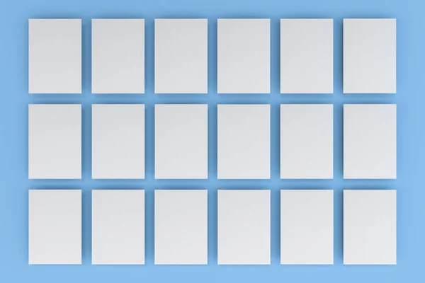 Boş beyaz el ilanı mockup mavi zemin üzerine — Stok fotoğraf