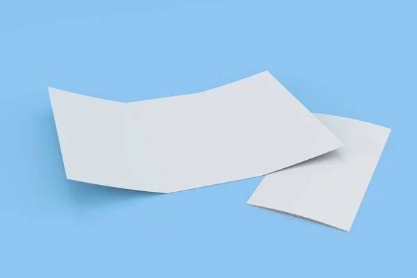 Прозрачный белый открытый трехслойный макет брошюры на синем фоне — стоковое фото