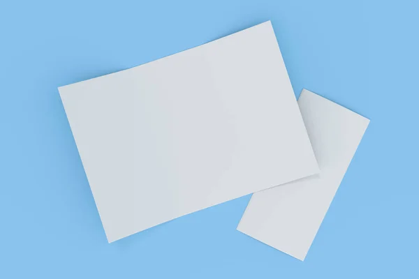 Folleto abierto blanco en blanco de tres pliegues maqueta sobre fondo azul —  Fotos de Stock