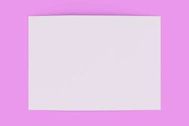 Menekşe arka plan üzerinde boş beyaz açık üç katlı broşür mockup