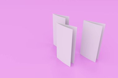 Boş beyaz iki kat broşürü mockup Menekşe arka plan üzerinde