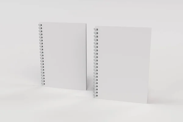 Dos cuadernos con espiral encuadernada sobre fondo blanco — Foto de Stock